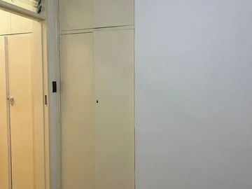 2 Bedroom Flat & Apartment